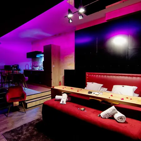 Mieuxqualhotel Jacuzzi Privatif Διαμέρισμα Μπορντό